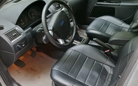 Ford Mondeo III, 2003 год, 250 000 рублей, 2 фотография