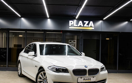 BMW 5 серия, 2011 год, 1 749 000 рублей, 2 фотография