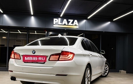 BMW 5 серия, 2011 год, 1 749 000 рублей, 6 фотография