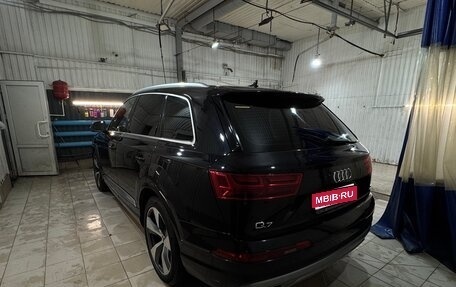 Audi Q7, 2018 год, 4 050 000 рублей, 1 фотография