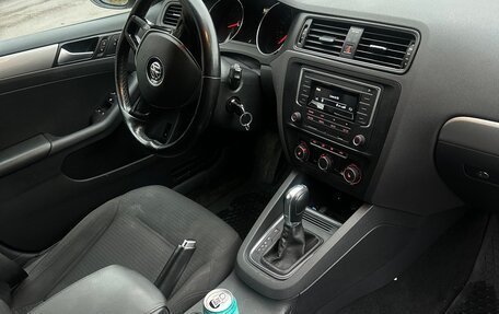 Volkswagen Jetta VI, 2016 год, 870 000 рублей, 6 фотография