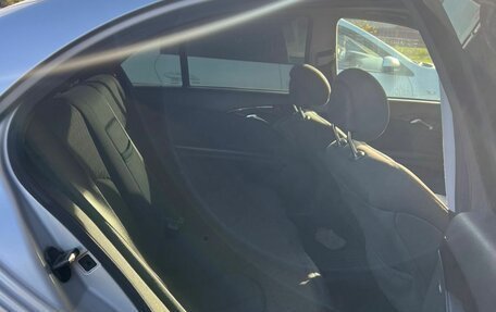 Mercedes-Benz E-Класс, 2002 год, 630 000 рублей, 4 фотография