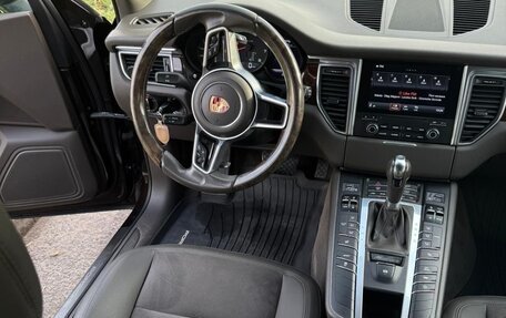 Porsche Macan I рестайлинг, 2016 год, 3 000 000 рублей, 9 фотография