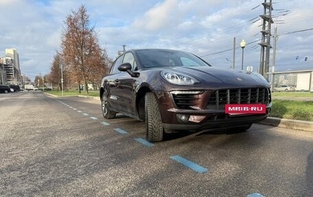 Porsche Macan I рестайлинг, 2016 год, 3 000 000 рублей, 3 фотография