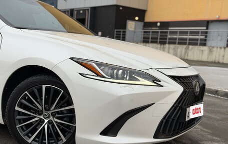 Lexus ES VII, 2022 год, 3 990 000 рублей, 10 фотография