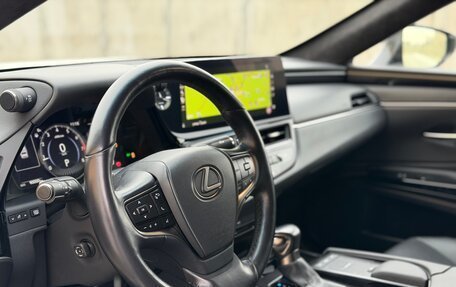 Lexus ES VII, 2022 год, 3 990 000 рублей, 13 фотография