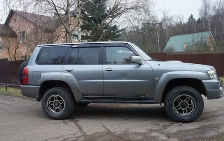 Nissan Patrol, 2009 год, 1 870 000 рублей, 4 фотография