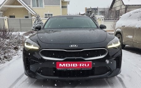 KIA Stinger I, 2019 год, 3 200 000 рублей, 1 фотография