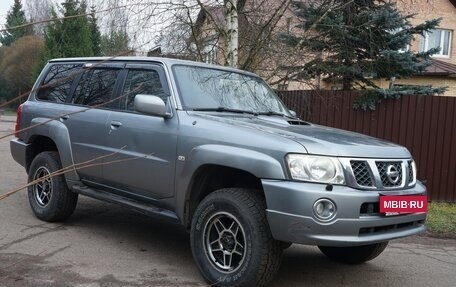 Nissan Patrol, 2009 год, 1 870 000 рублей, 3 фотография