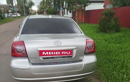 Toyota Avensis III рестайлинг, 2006 год, 820 000 рублей, 4 фотография