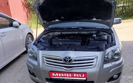 Toyota Avensis III рестайлинг, 2006 год, 820 000 рублей, 12 фотография