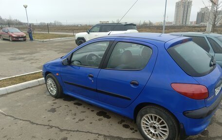 Peugeot 206, 2000 год, 140 000 рублей, 2 фотография