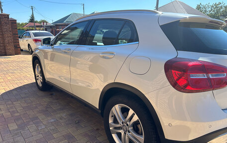 Mercedes-Benz GLA, 2015 год, 2 150 000 рублей, 4 фотография