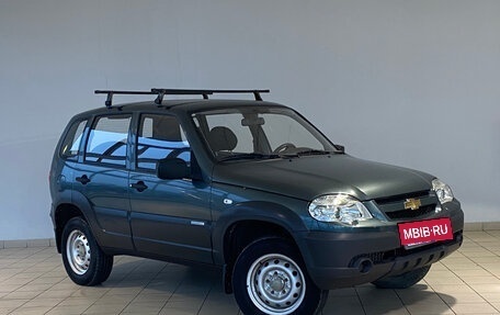 Chevrolet Niva I рестайлинг, 2011 год, 560 000 рублей, 2 фотография