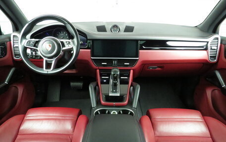 Porsche Cayenne III, 2020 год, 6 290 000 рублей, 6 фотография