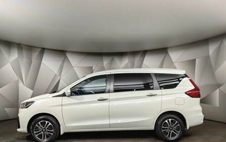 Suzuki Ertiga II, 2022 год, 1 595 000 рублей, 5 фотография