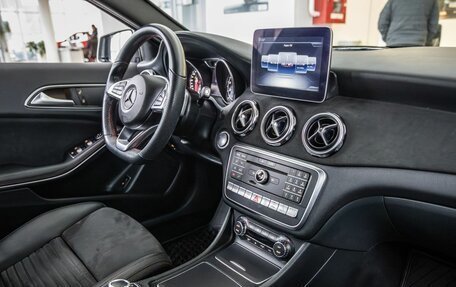 Mercedes-Benz GLA, 2019 год, 3 048 000 рублей, 16 фотография