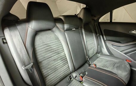 Mercedes-Benz CLA, 2016 год, 1 825 000 рублей, 14 фотография