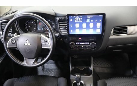 Mitsubishi Outlander III рестайлинг 3, 2012 год, 1 294 000 рублей, 9 фотография