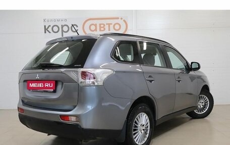 Mitsubishi Outlander III рестайлинг 3, 2012 год, 1 294 000 рублей, 3 фотография
