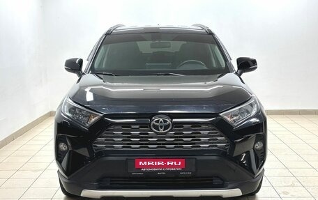 Toyota RAV4, 2019 год, 3 250 000 рублей, 2 фотография