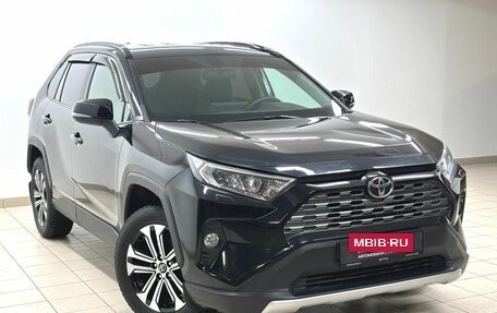 Toyota RAV4, 2019 год, 3 250 000 рублей, 3 фотография