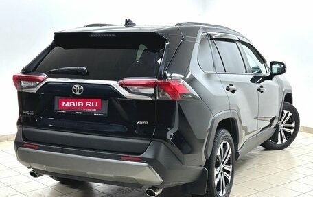 Toyota RAV4, 2019 год, 3 250 000 рублей, 4 фотография