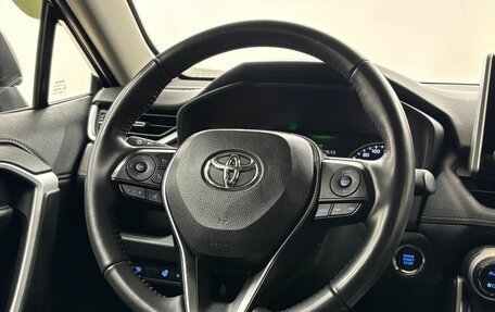 Toyota RAV4, 2019 год, 3 250 000 рублей, 18 фотография