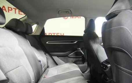 Geely Emgrand, 2024 год, 1 850 000 рублей, 11 фотография