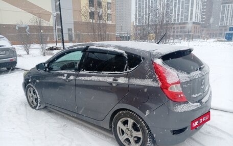 Hyundai Solaris II рестайлинг, 2013 год, 500 000 рублей, 3 фотография