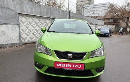 SEAT Ibiza IV рестайлинг 2, 2014 год, 900 000 рублей, 3 фотография