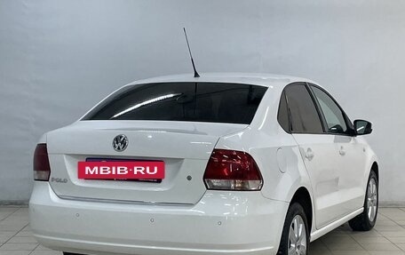 Volkswagen Polo VI (EU Market), 2011 год, 830 000 рублей, 4 фотография