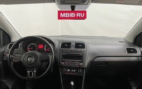 Volkswagen Polo VI (EU Market), 2011 год, 830 000 рублей, 11 фотография