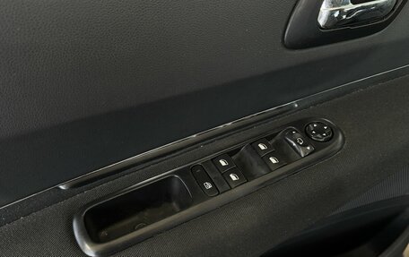 Peugeot 3008 I рестайлинг, 2016 год, 920 000 рублей, 8 фотография