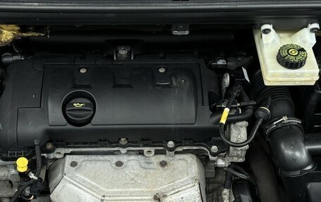 Peugeot 3008 I рестайлинг, 2016 год, 920 000 рублей, 14 фотография