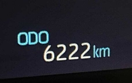 Toyota Yaris Cross, 2023 год, 1 590 002 рублей, 11 фотография