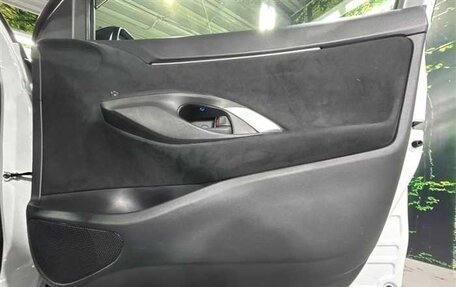 Toyota Yaris Cross, 2023 год, 1 590 002 рублей, 15 фотография