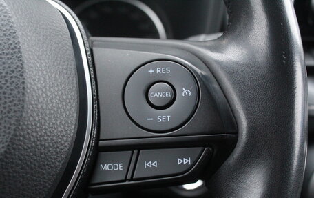 Toyota RAV4, 2021 год, 3 750 000 рублей, 10 фотография