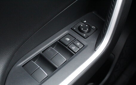 Toyota RAV4, 2021 год, 3 750 000 рублей, 18 фотография