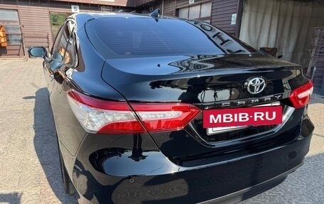 Toyota Camry, 2018 год, 3 490 000 рублей, 6 фотография