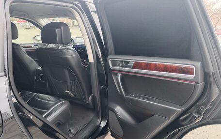 Volkswagen Touareg III, 2013 год, 2 390 000 рублей, 17 фотография