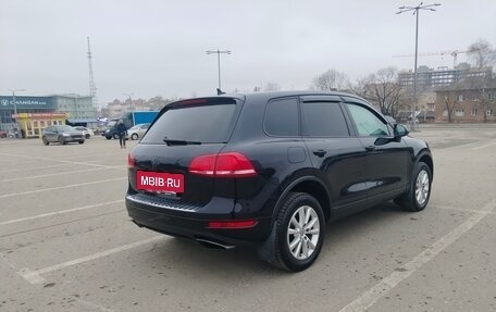 Volkswagen Touareg III, 2013 год, 2 390 000 рублей, 5 фотография
