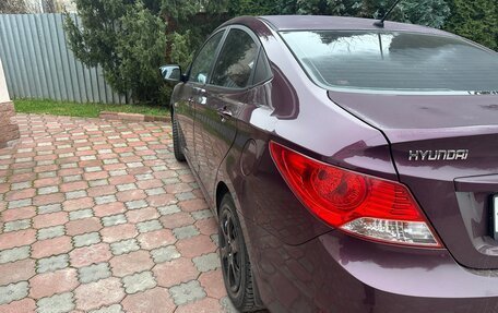 Hyundai Solaris II рестайлинг, 2013 год, 850 000 рублей, 8 фотография