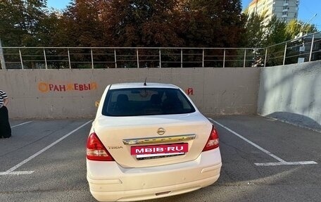 Nissan Tiida, 2011 год, 700 000 рублей, 4 фотография