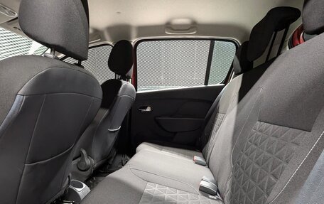 Renault Sandero II рестайлинг, 2017 год, 1 050 000 рублей, 32 фотография