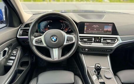 BMW 3 серия, 2022 год, 2 747 000 рублей, 5 фотография