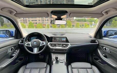 BMW 3 серия, 2022 год, 2 747 000 рублей, 6 фотография
