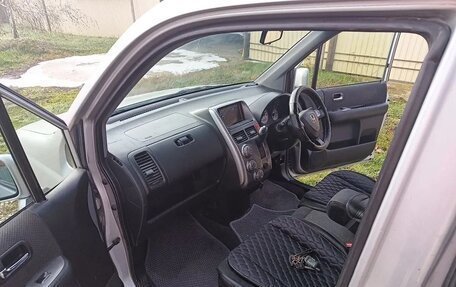 Honda Mobilio Spike I рестайлинг, 2003 год, 380 000 рублей, 8 фотография