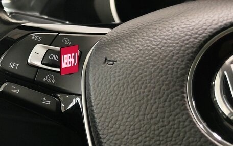 Volkswagen Tiguan II, 2018 год, 2 449 900 рублей, 18 фотография