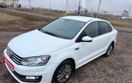 Volkswagen Polo VI (EU Market), 2019 год, 1 050 000 рублей, 1 фотография